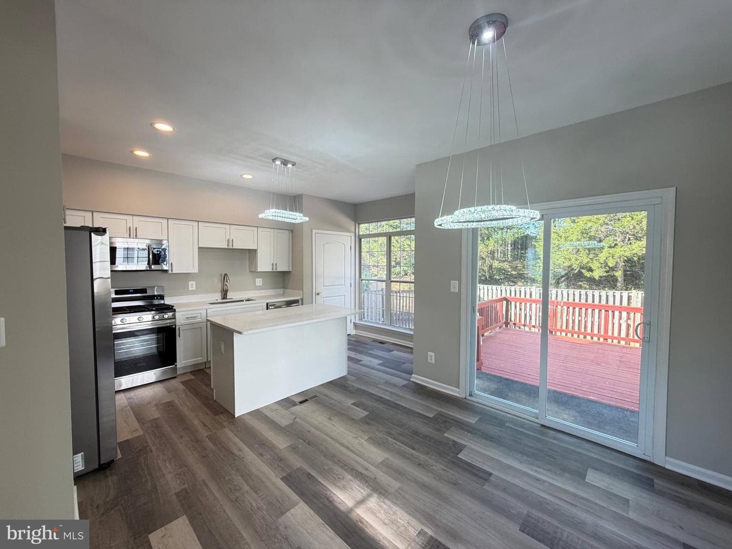 4206 Ashmere Circle photo 1