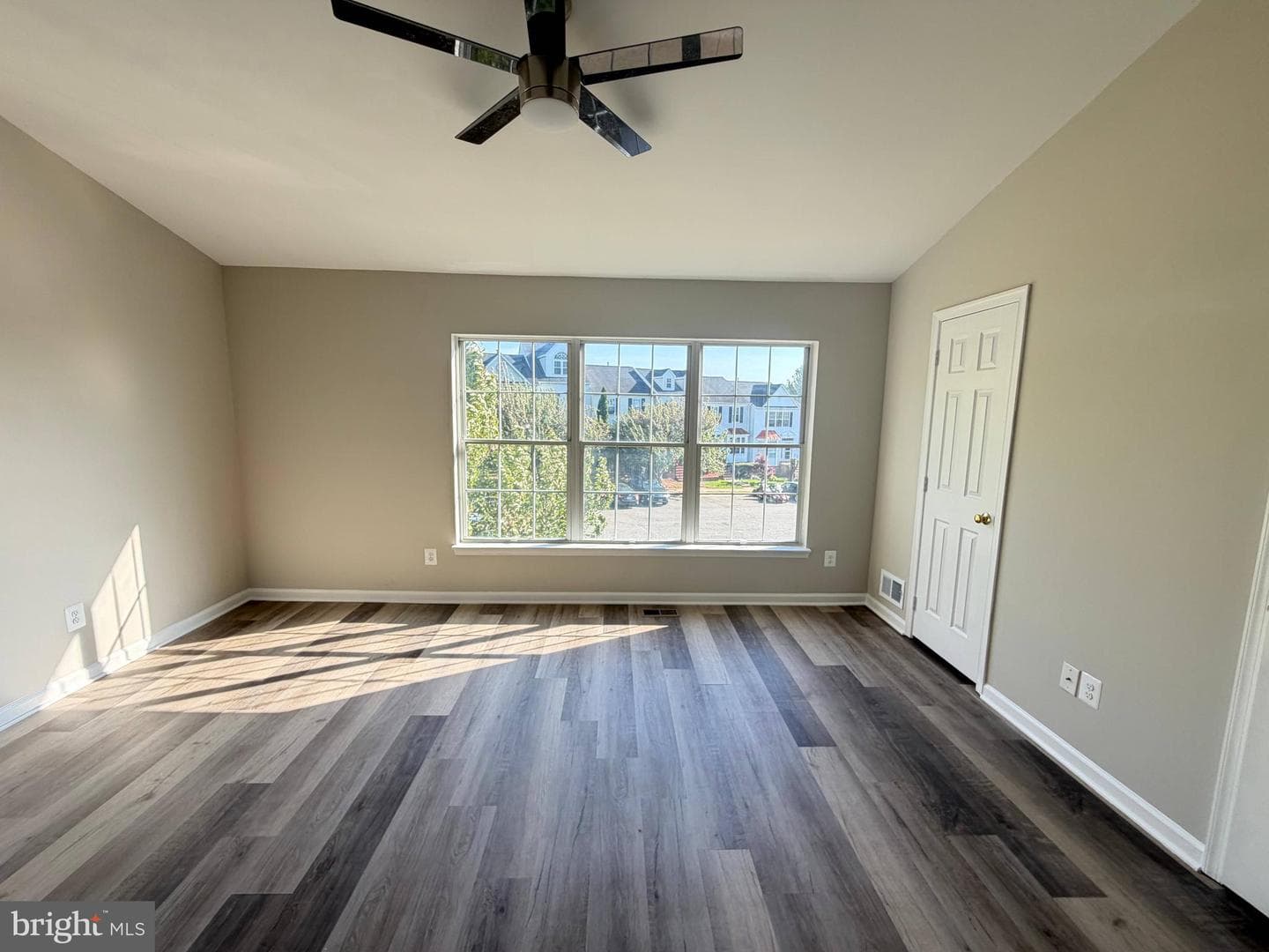 4206 Ashmere Circle photo 12