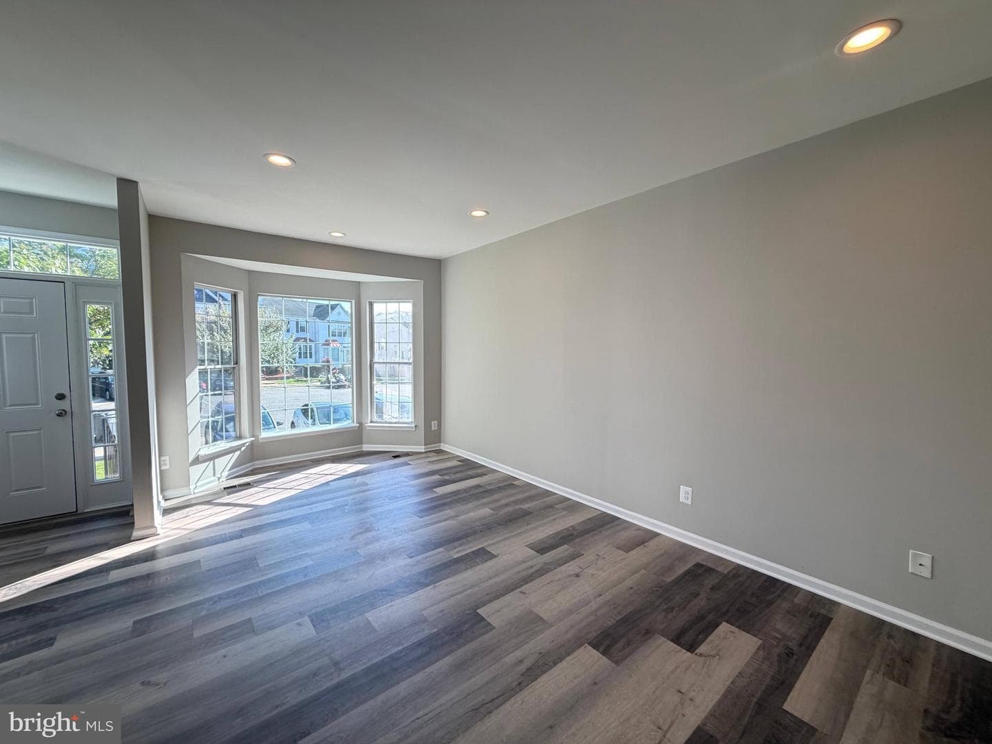 4206 Ashmere Circle photo 5