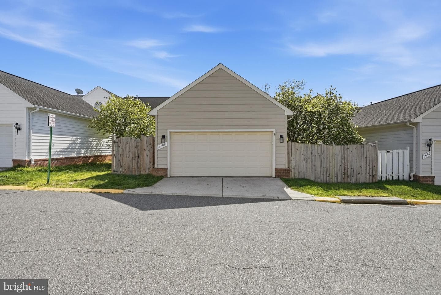 2488 Port Potomac Avenue photo 36
