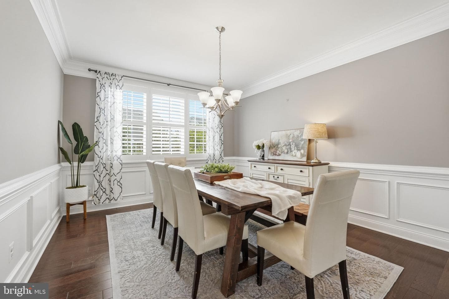 5853 Waterloo Bridge Circle photo 15