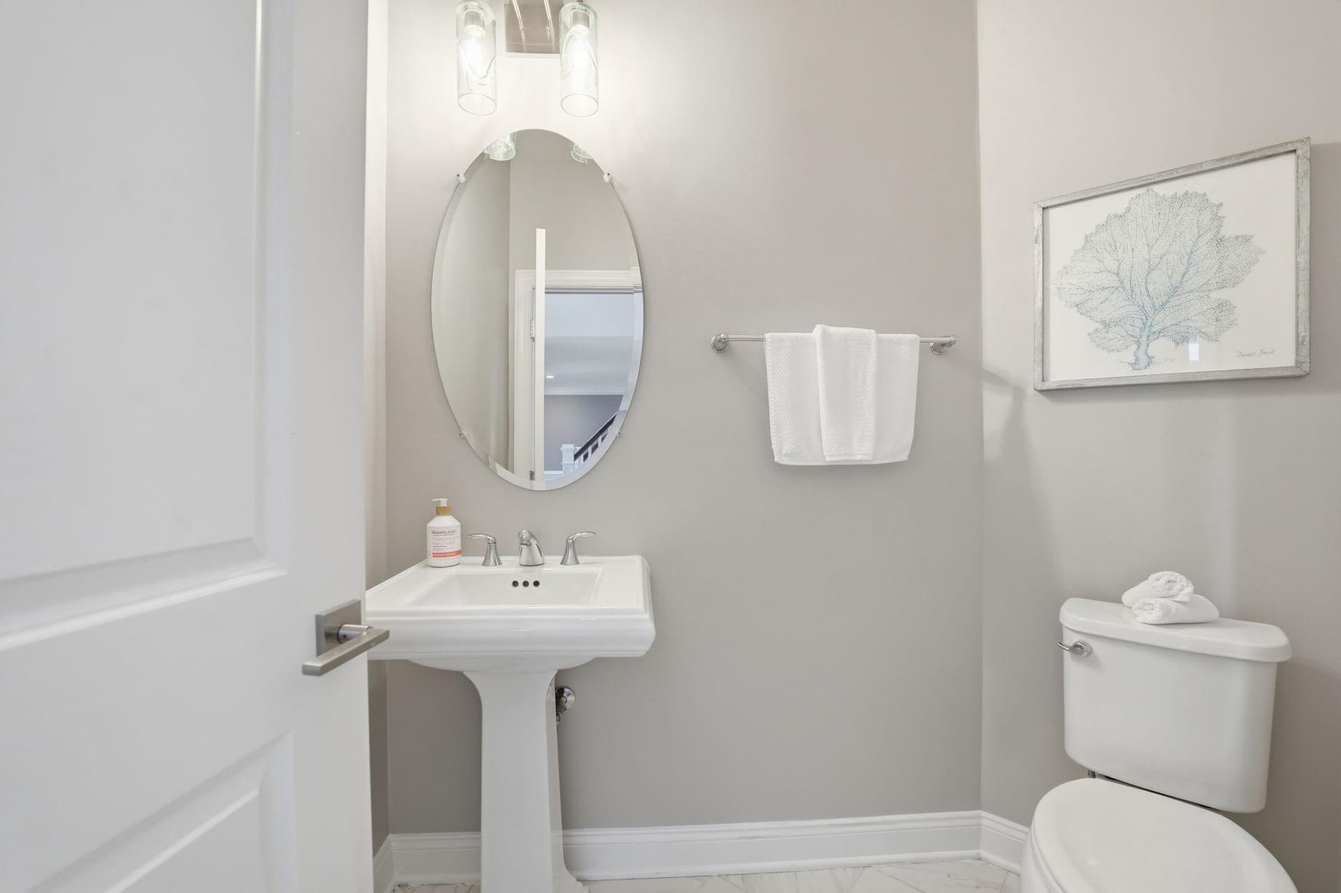 5853 Waterloo Bridge Circle photo 43