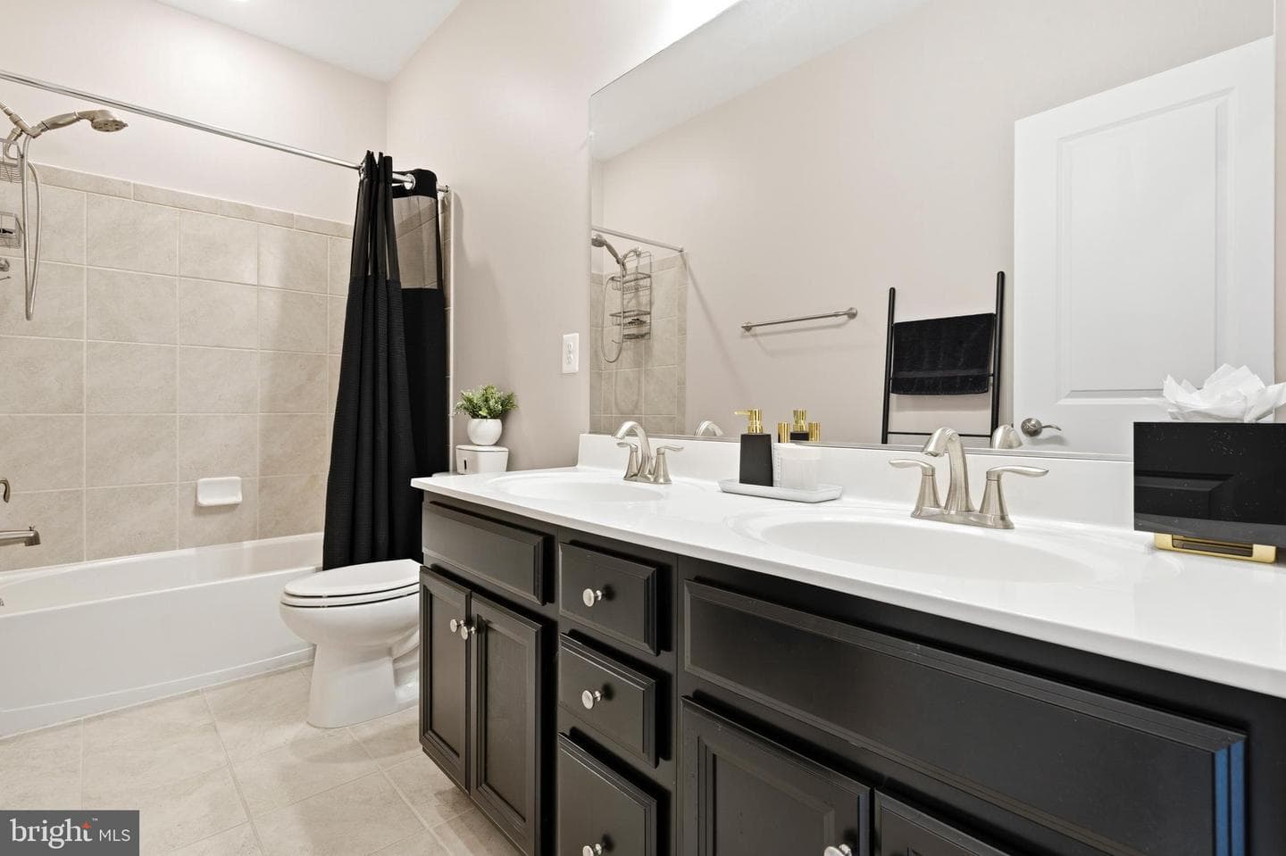 2011 Alder Lane photo 31