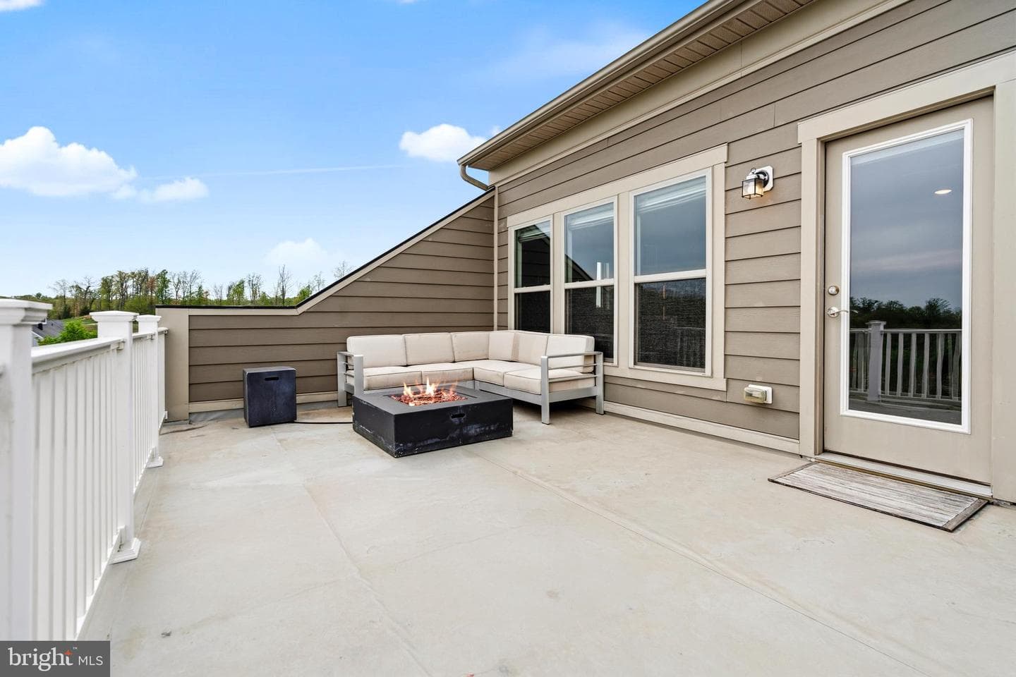 2011 Alder Lane photo 36