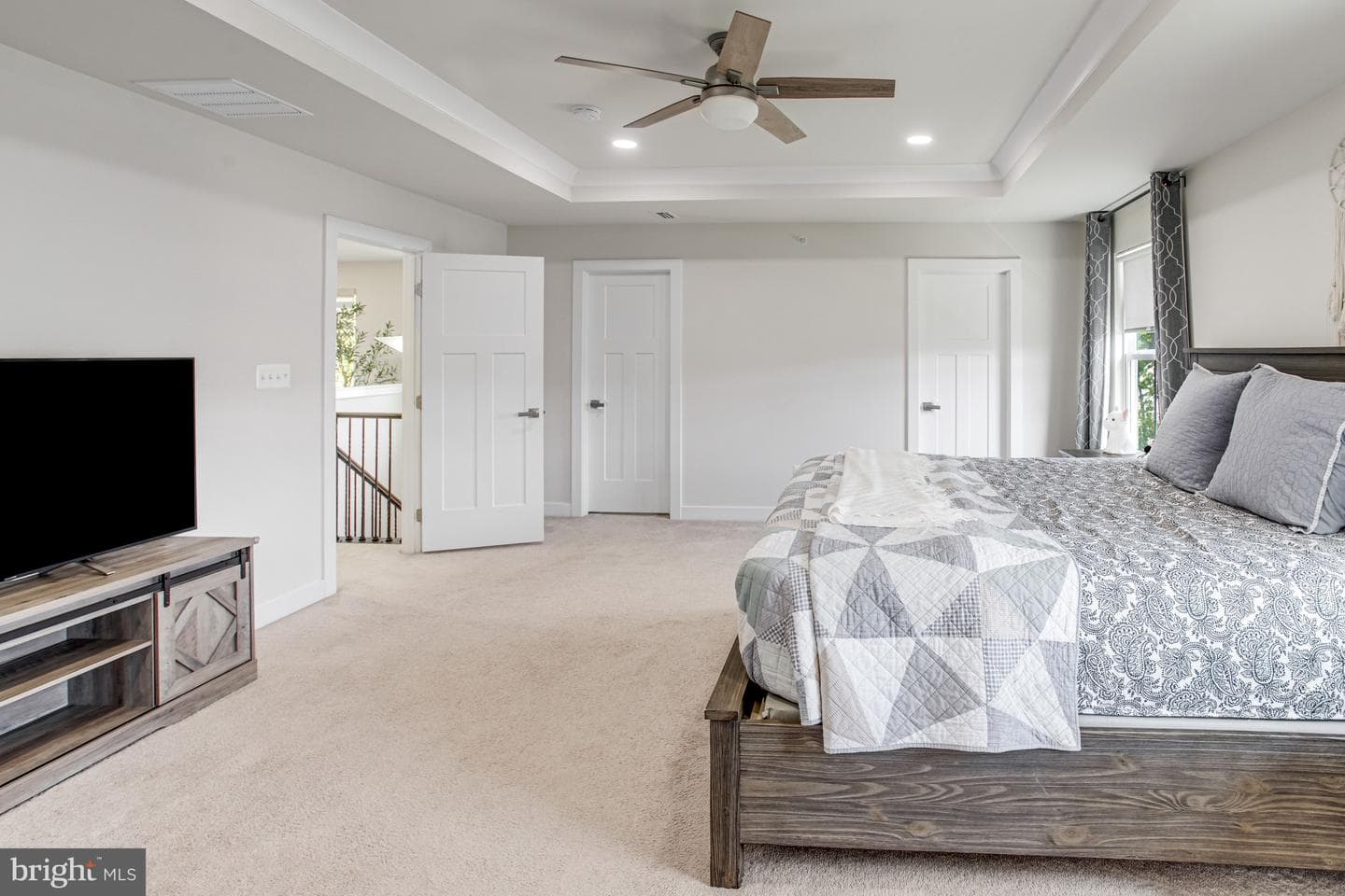 7464 Port Tavern Court photo 35