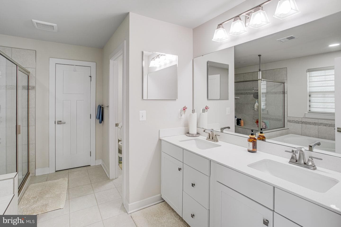 7464 Port Tavern Court photo 36