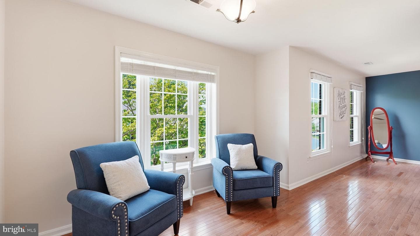 4281 Wiltshire Place photo 23