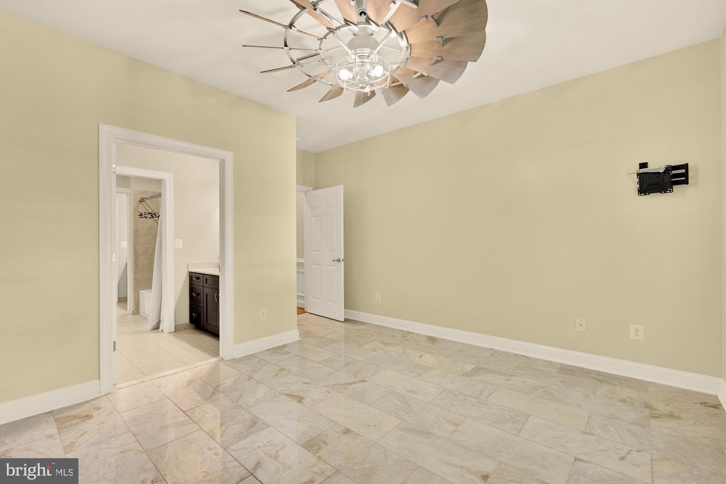 14235 Bristow Road photo 32