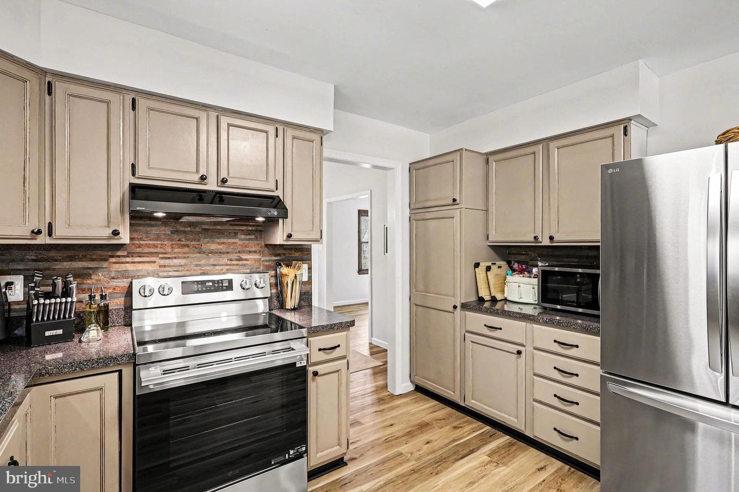 13431 Carriage Hill Drive photo 13