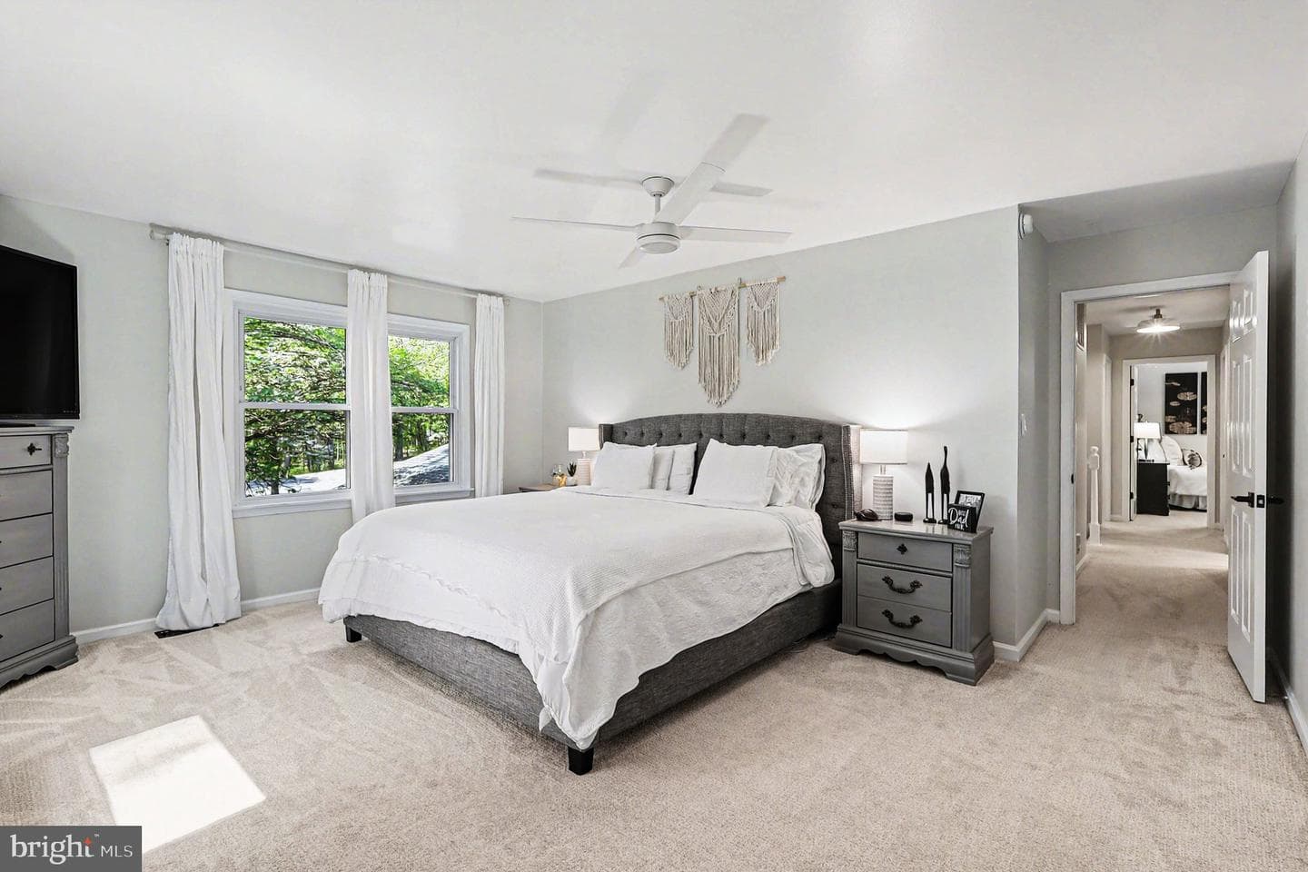 13431 Carriage Hill Drive photo 18