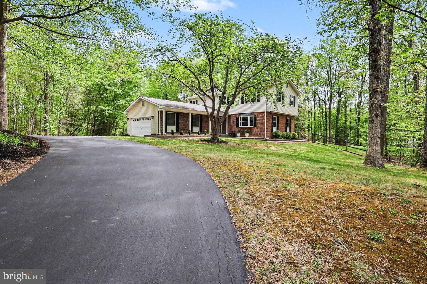 13431 Carriage Hill Drive photo 39