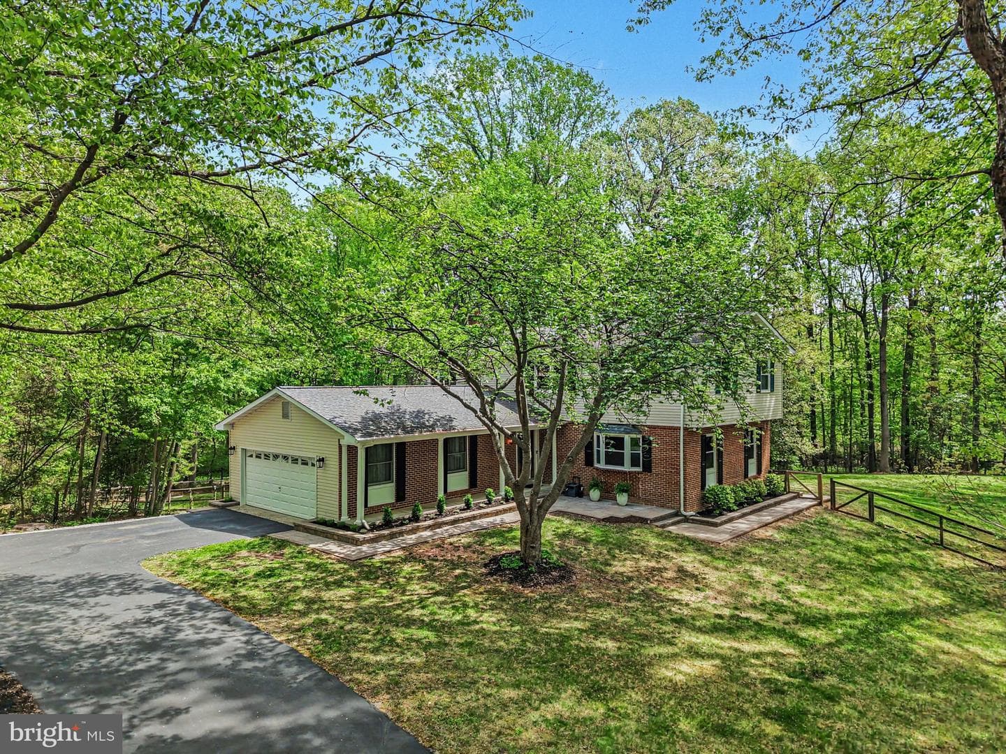 13431 Carriage Hill Drive photo 46