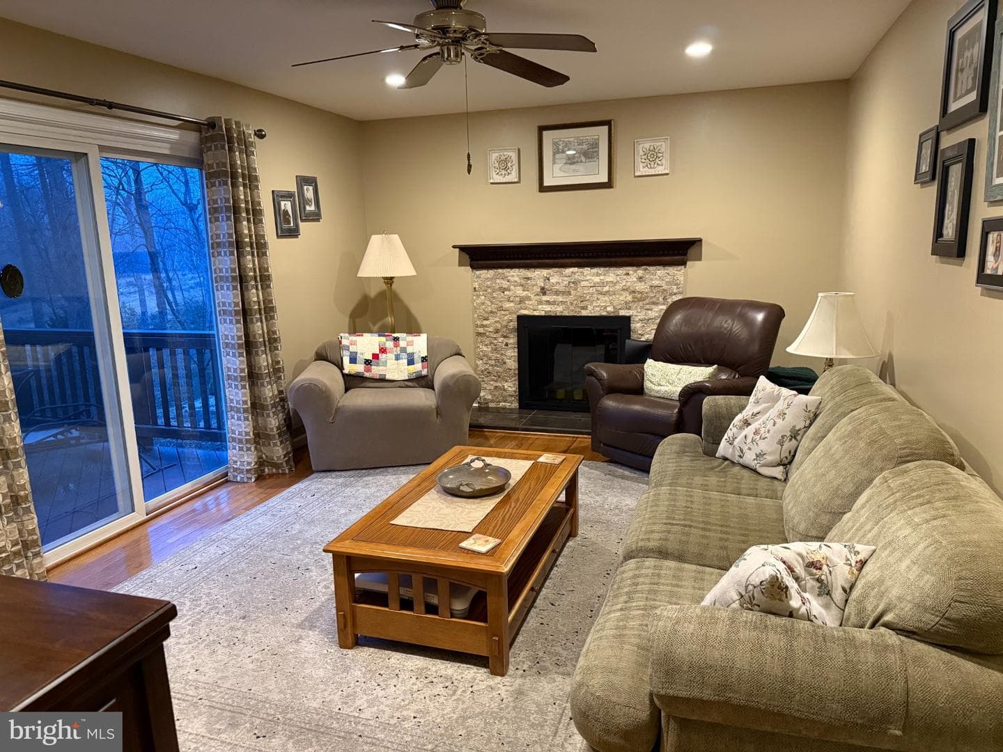 11808 Oakwood Drive photo 18