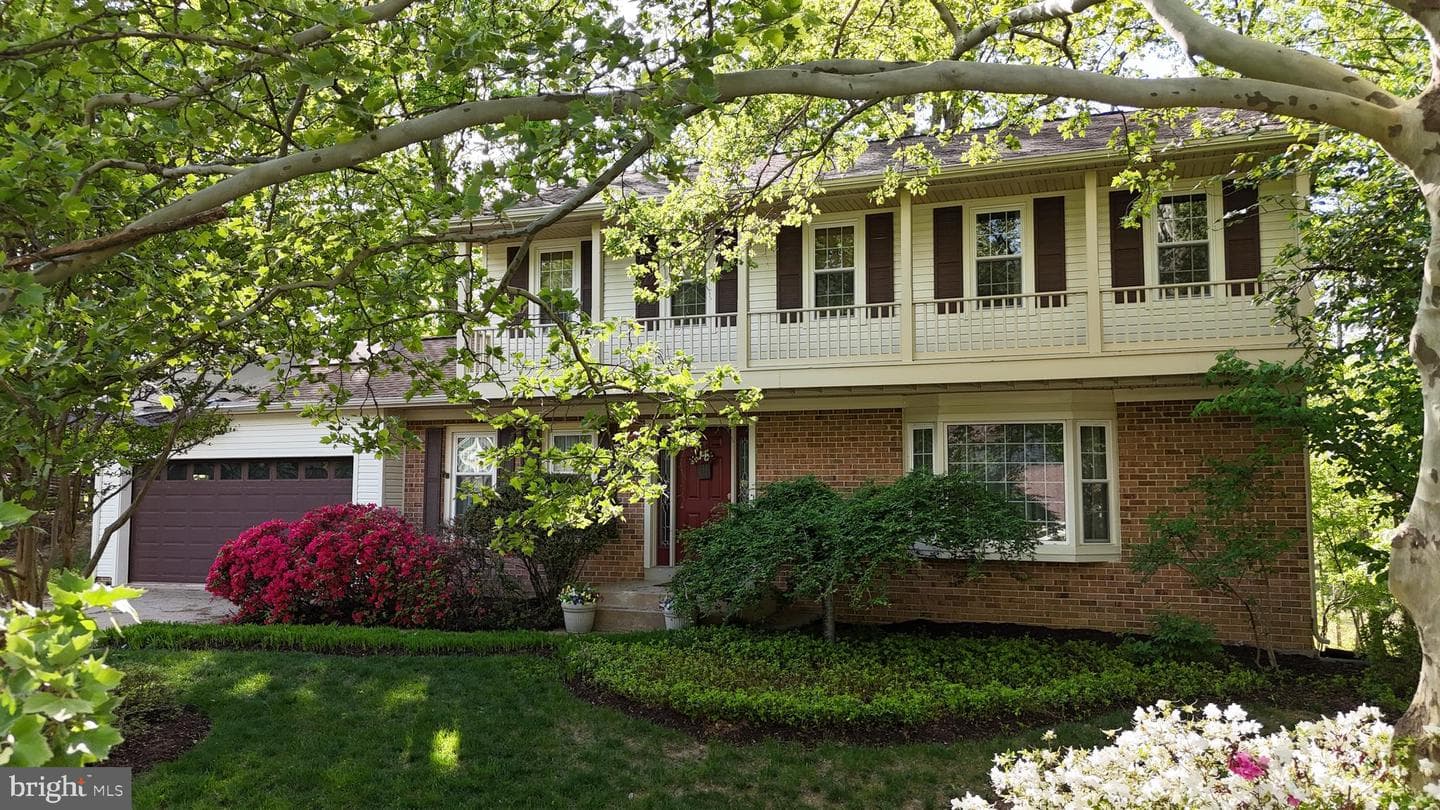 11808 Oakwood Drive, Woodbridge