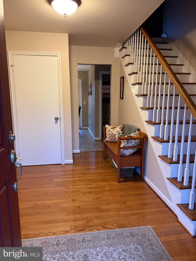 11808 Oakwood Drive photo 5