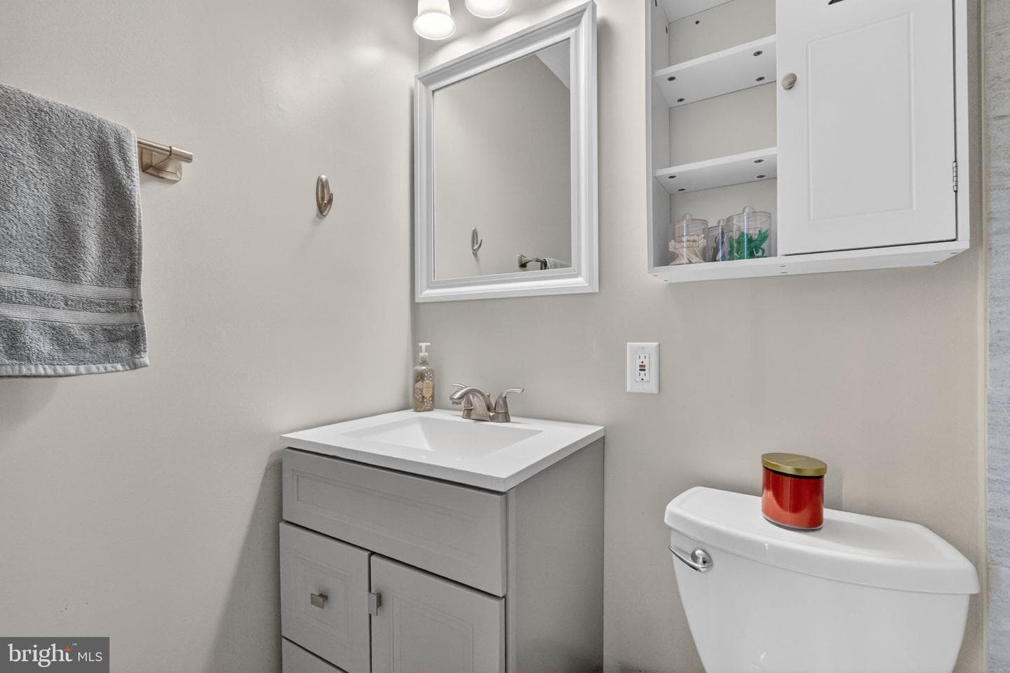 7511 Bedford Road photo 23