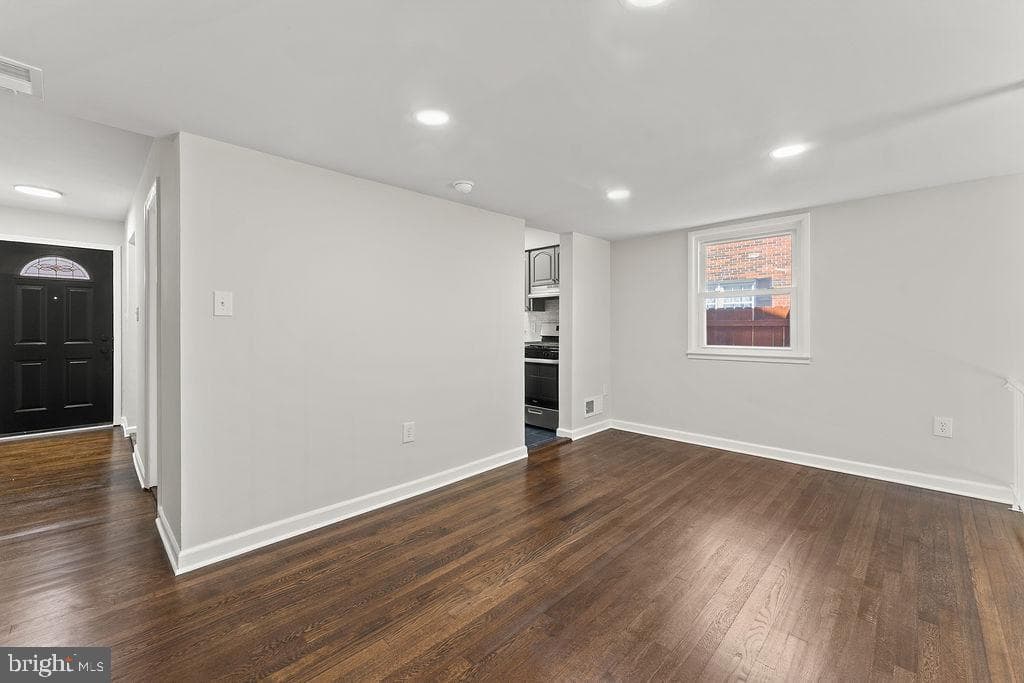 14724 Barksdale Street photo 15