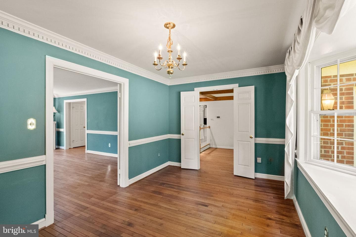 4560 Lynn Forest Drive photo 37