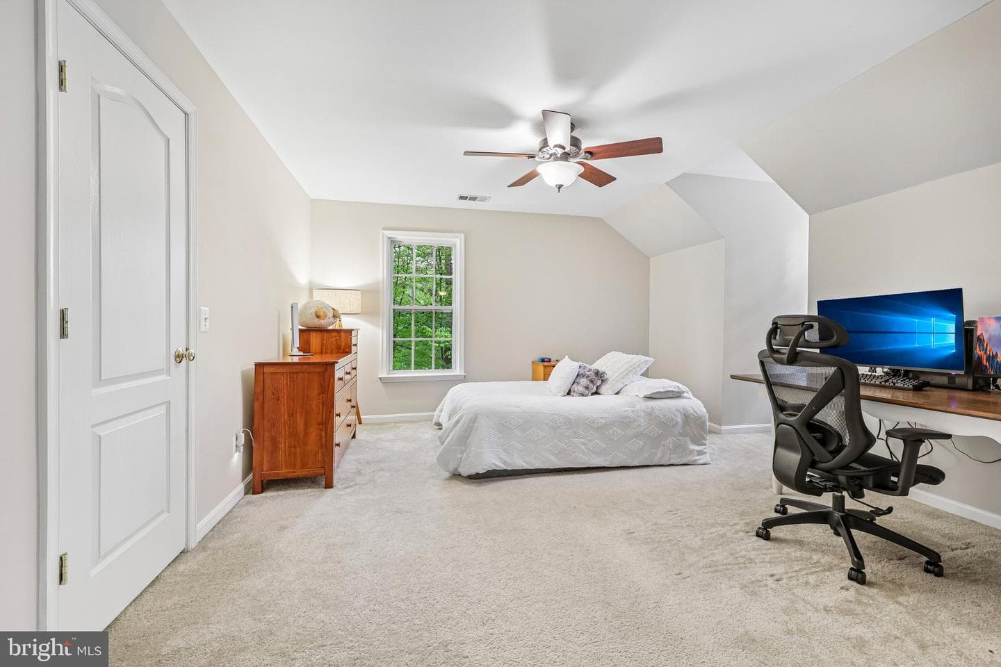 15804 Corwin Place photo 29