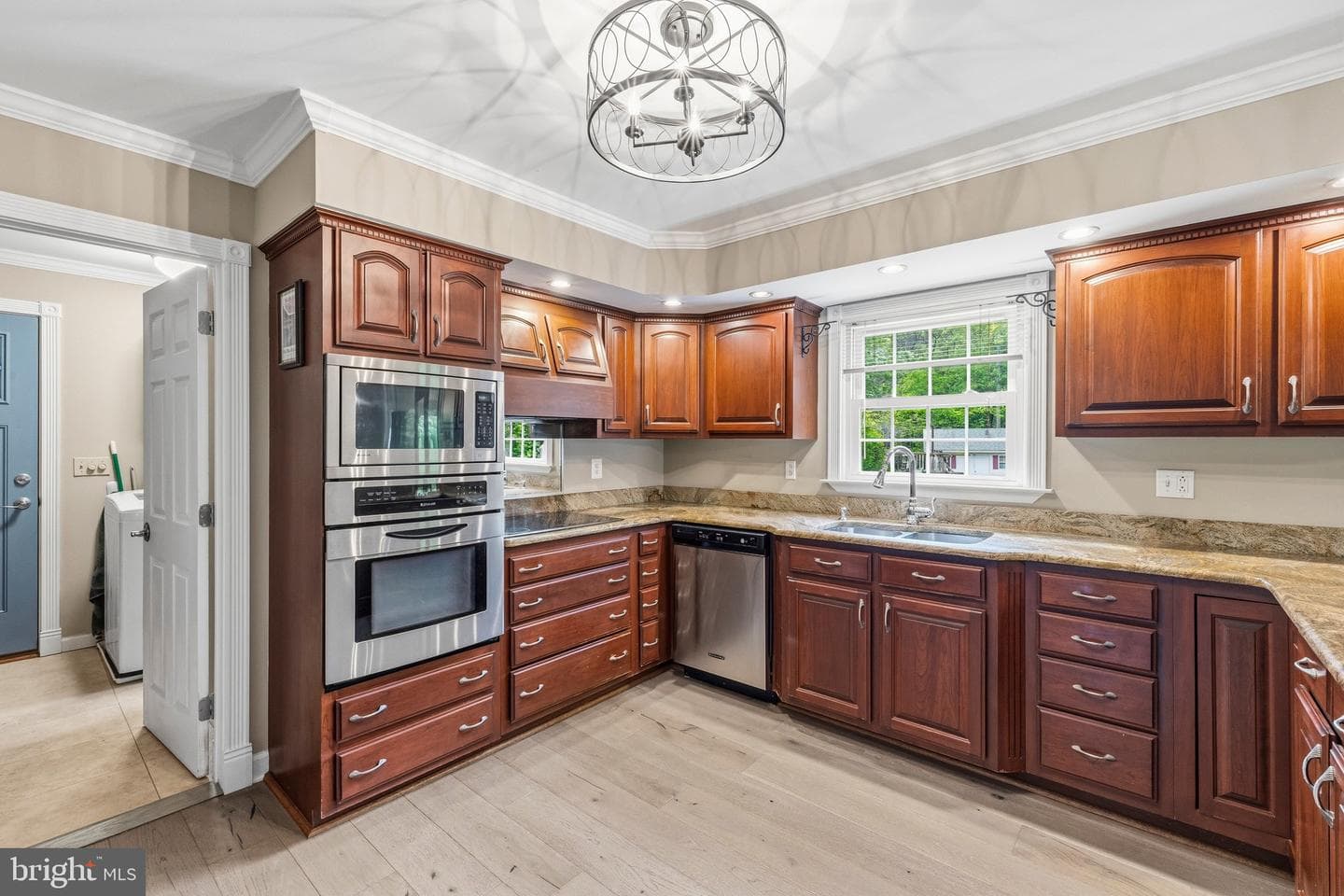 9045 Forestview Drive photo 9