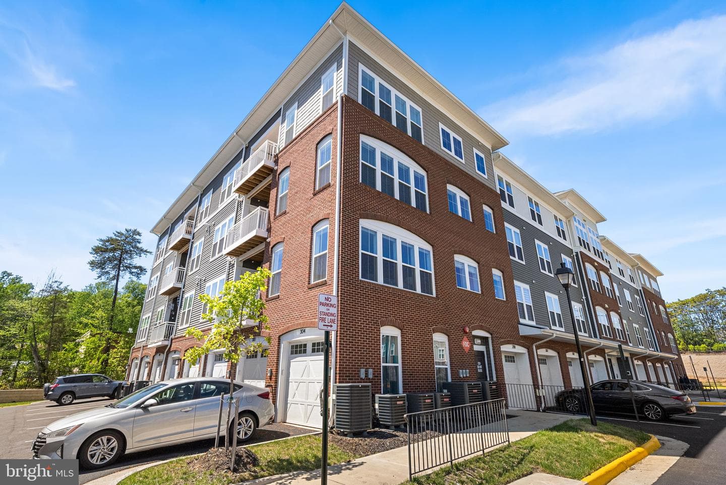 13950 Englefield Drive #202 photo 9