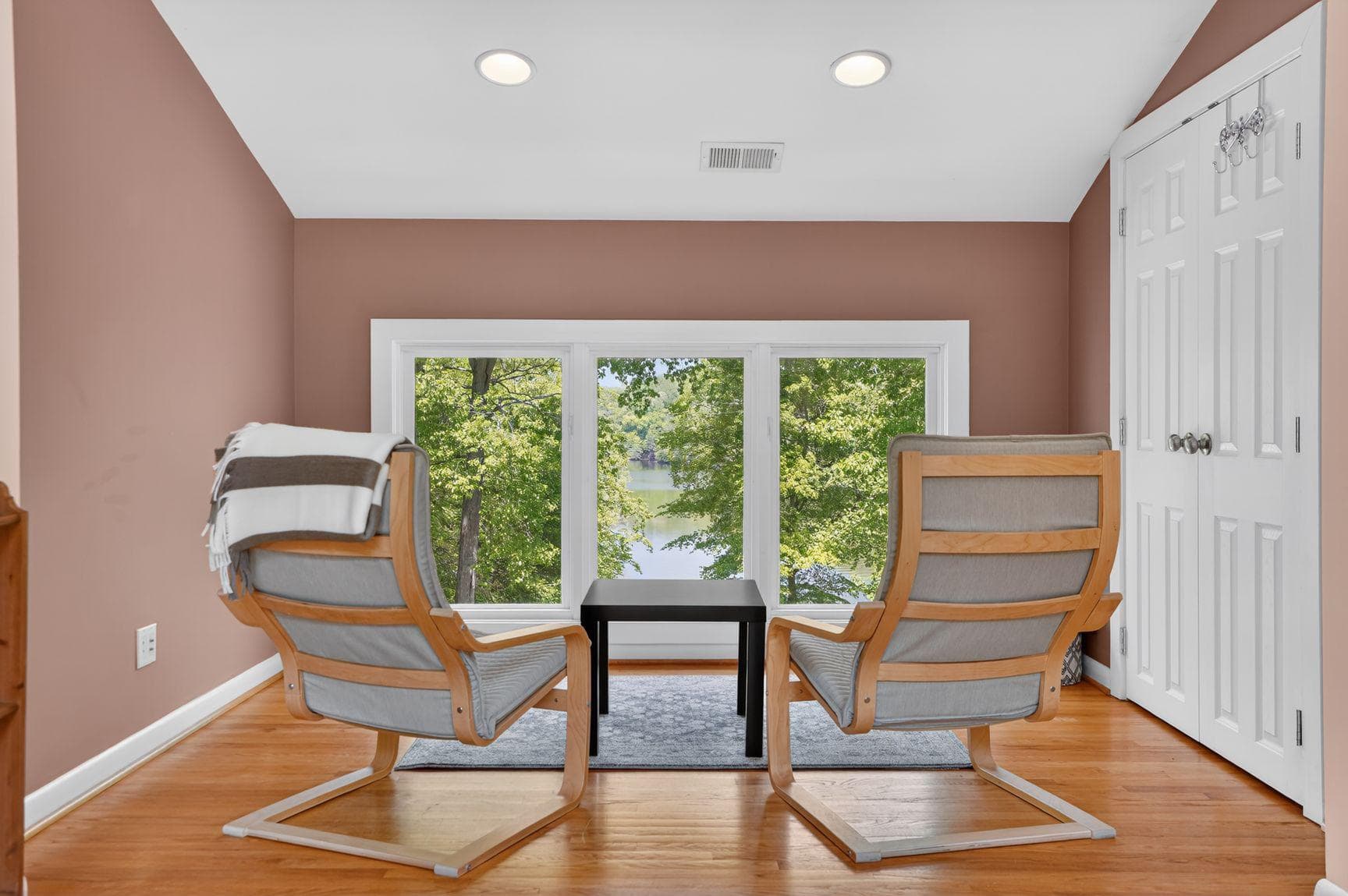 4496 Occoquan View Court photo 57