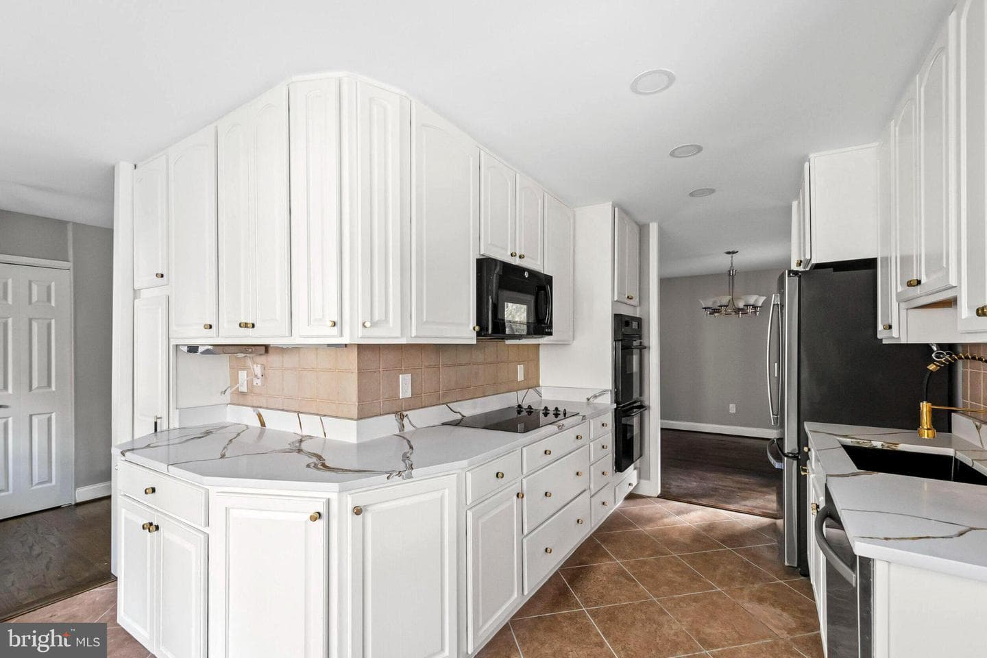 2306 Marline Court photo 10