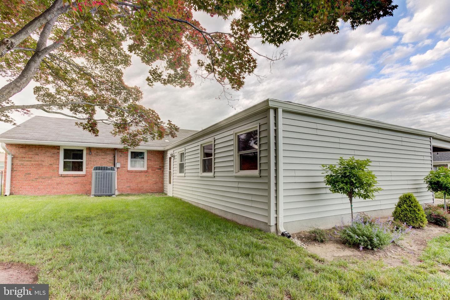 1105 Laurel Street photo 38