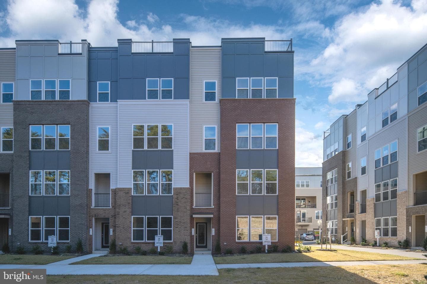 2534 Neabsco Common Place photo 1