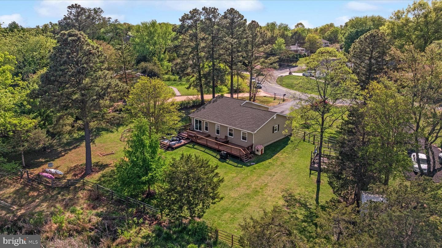 7821 Ontario Road photo 53