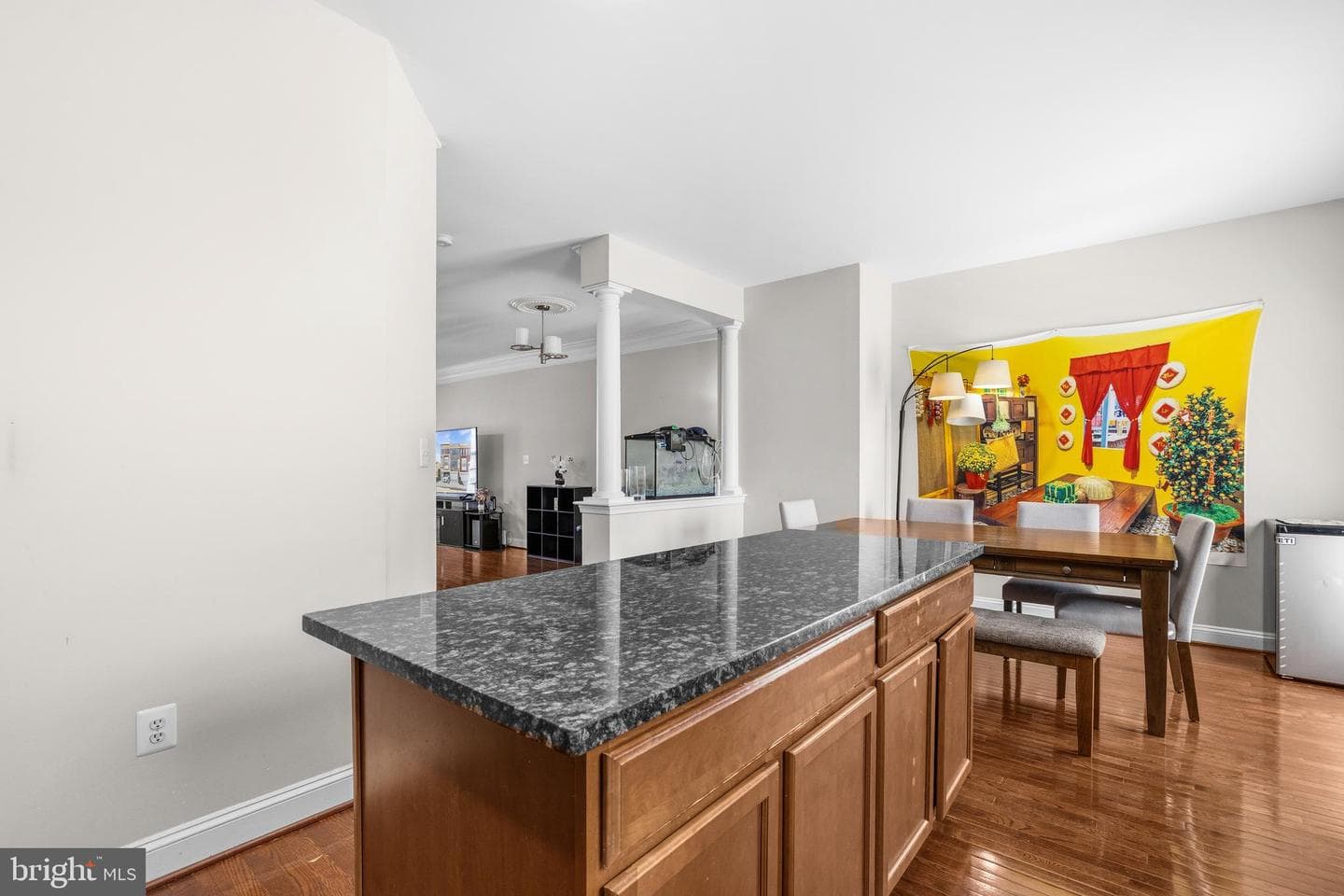 2627 Glenriver Way photo 17