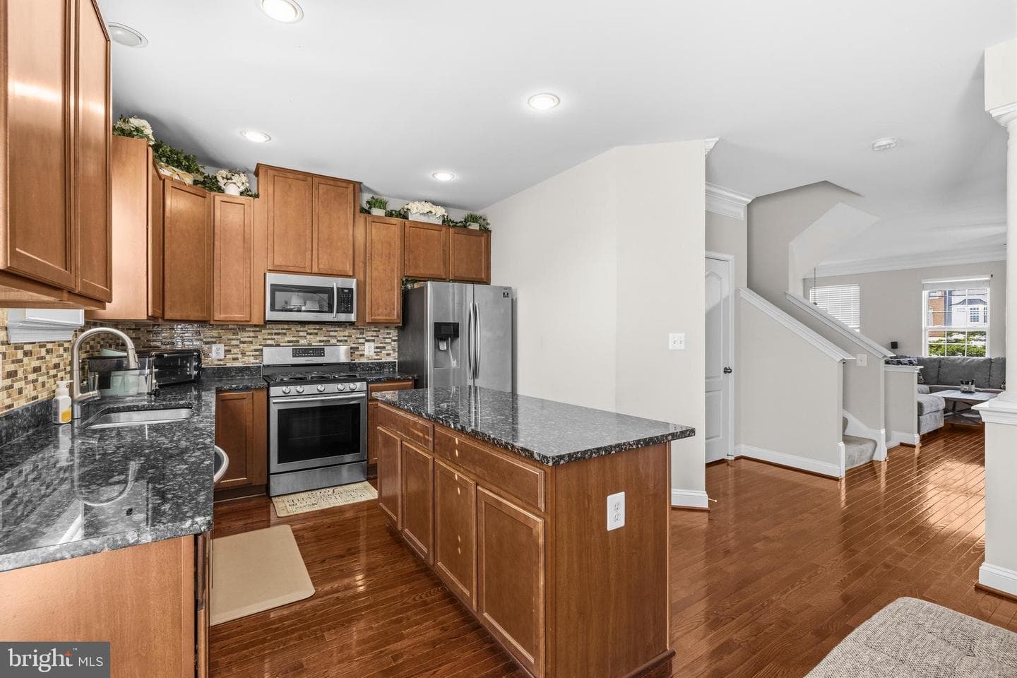 2627 Glenriver Way photo 18