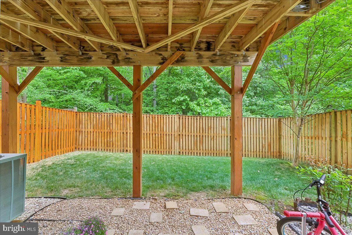 5211 Spring Branch Boulevard photo 23