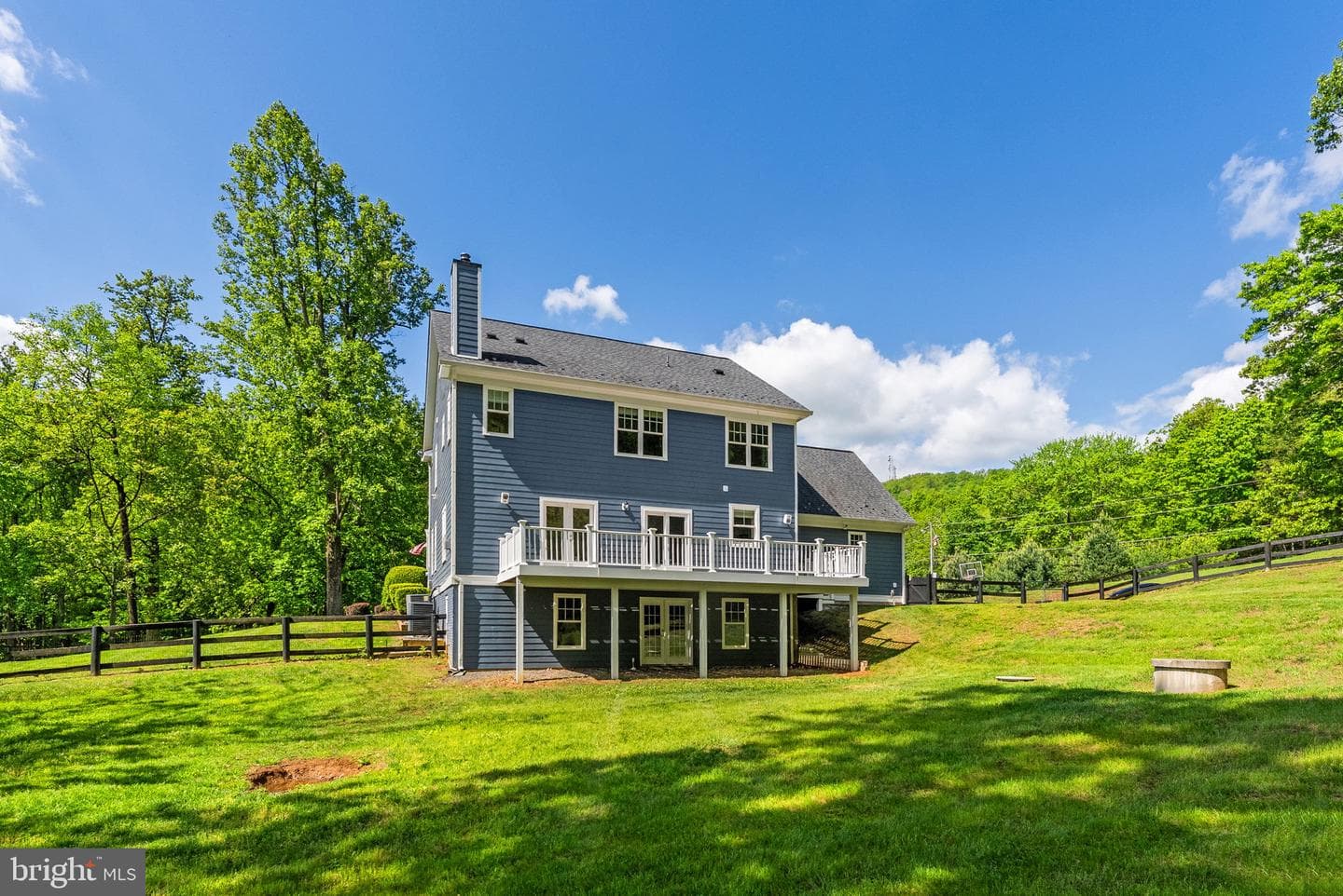 2075 Mountain Road photo 103