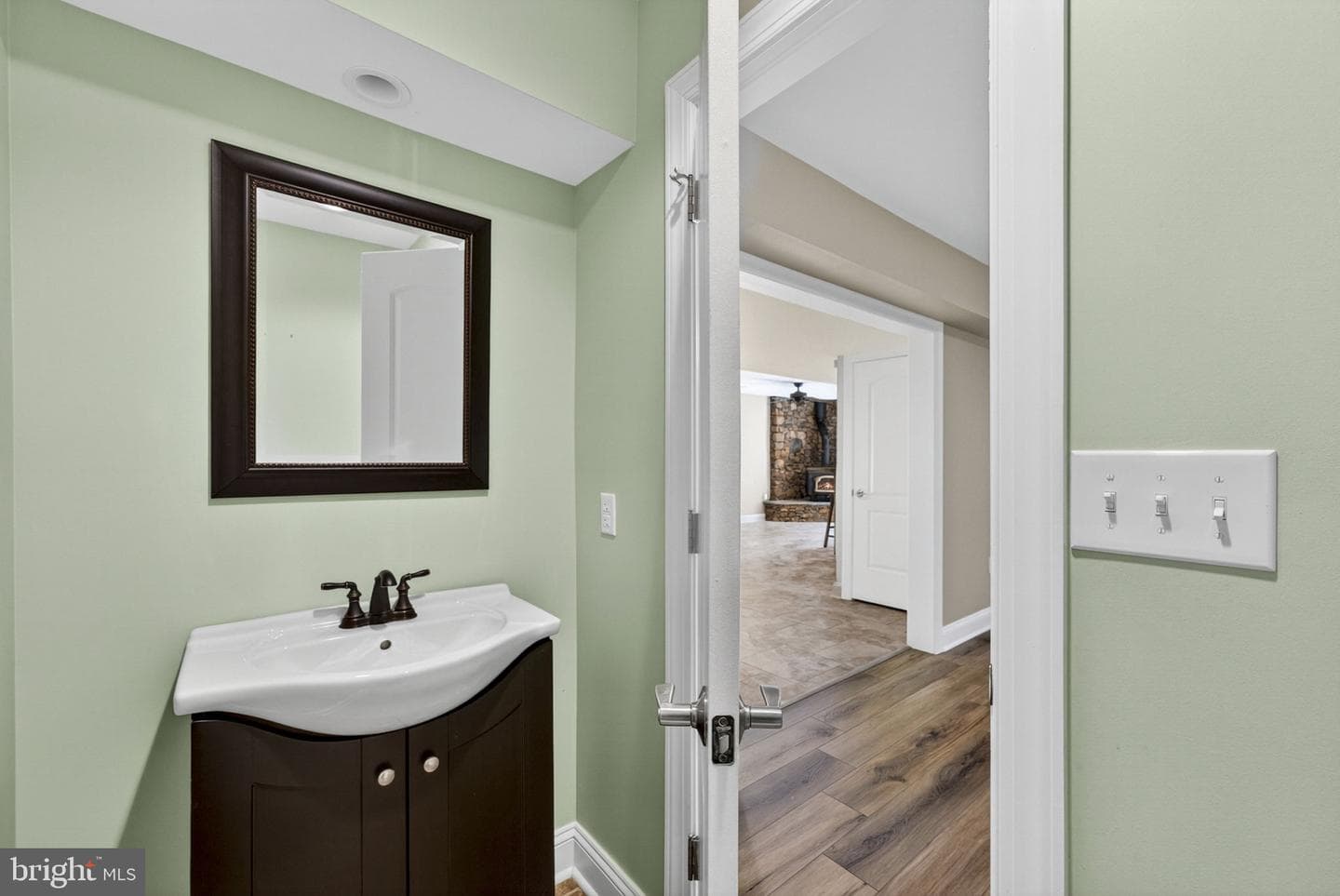 2075 Mountain Road photo 78