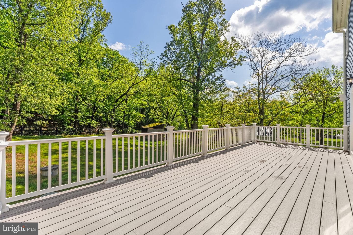 2075 Mountain Road photo 93