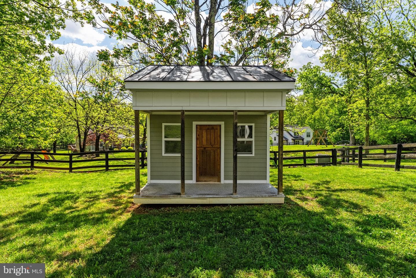 2075 Mountain Road photo 95