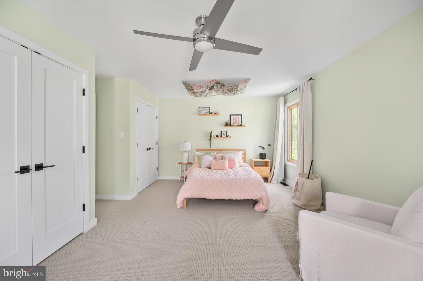 12328 Hollyhock Court photo 33