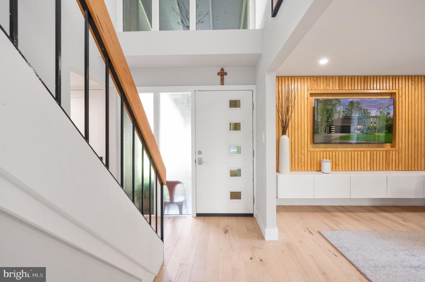 12328 Hollyhock Court photo 7