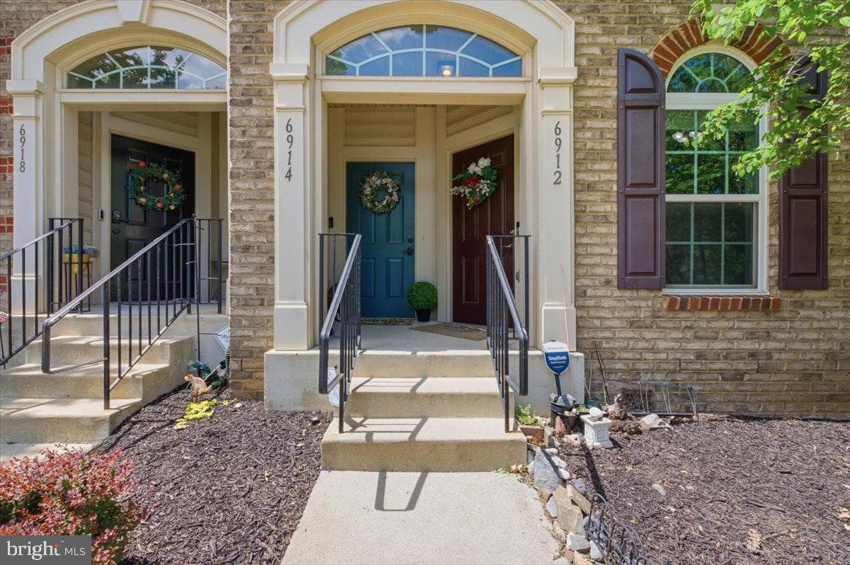 6912 Kona Drive photo 4