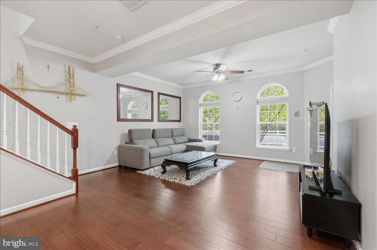 6912 Kona Drive photo 6