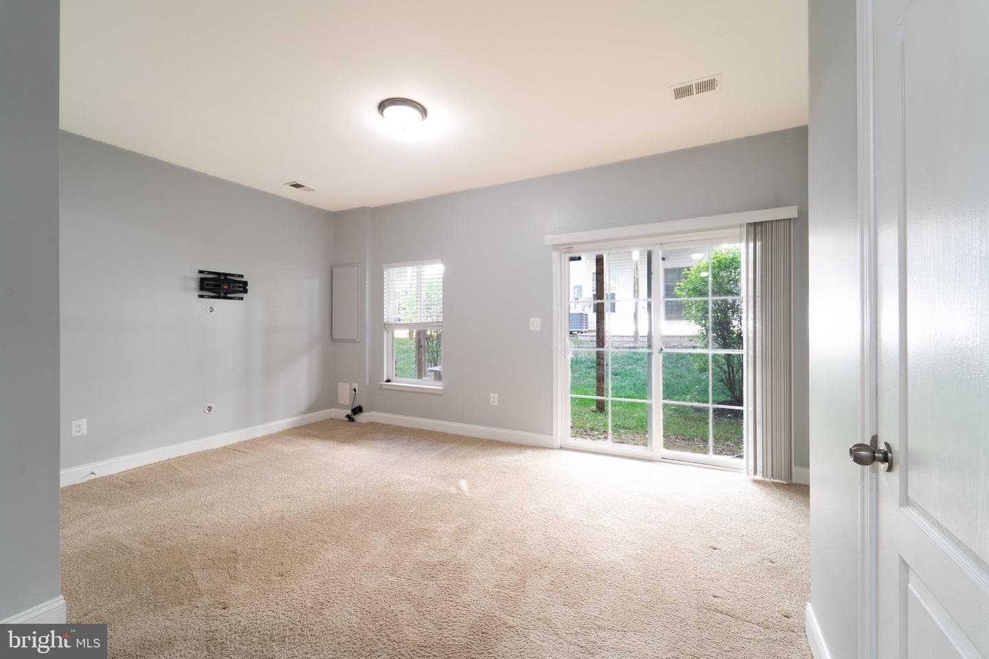 4713 Potomac Highlands Circle photo 9