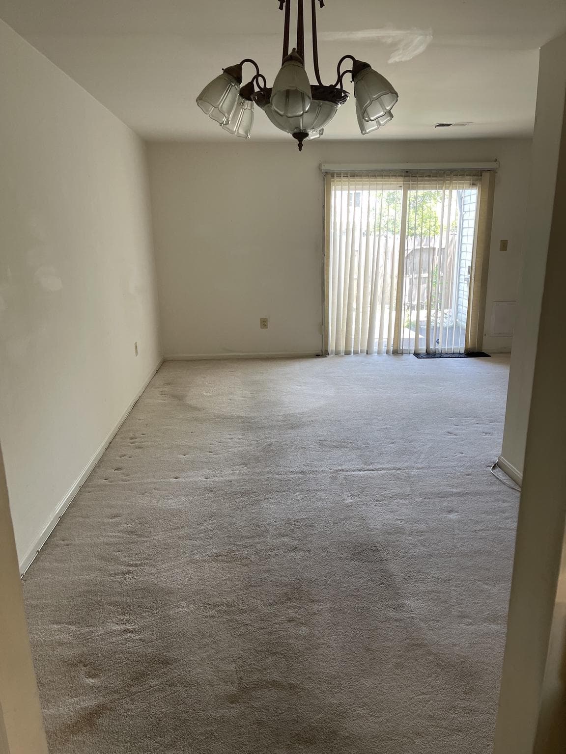 7911 Meadow Court photo 12