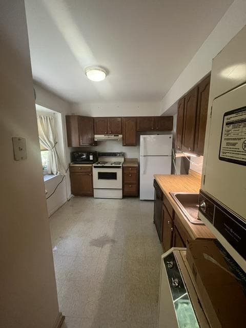 7911 Meadow Court photo 7