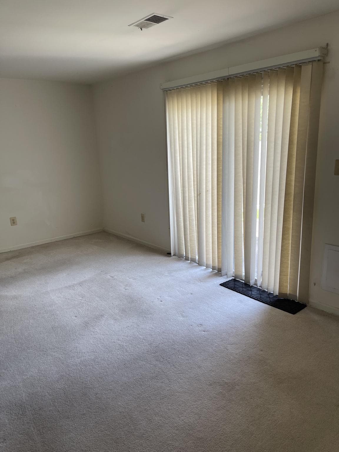 7911 Meadow Court photo 8