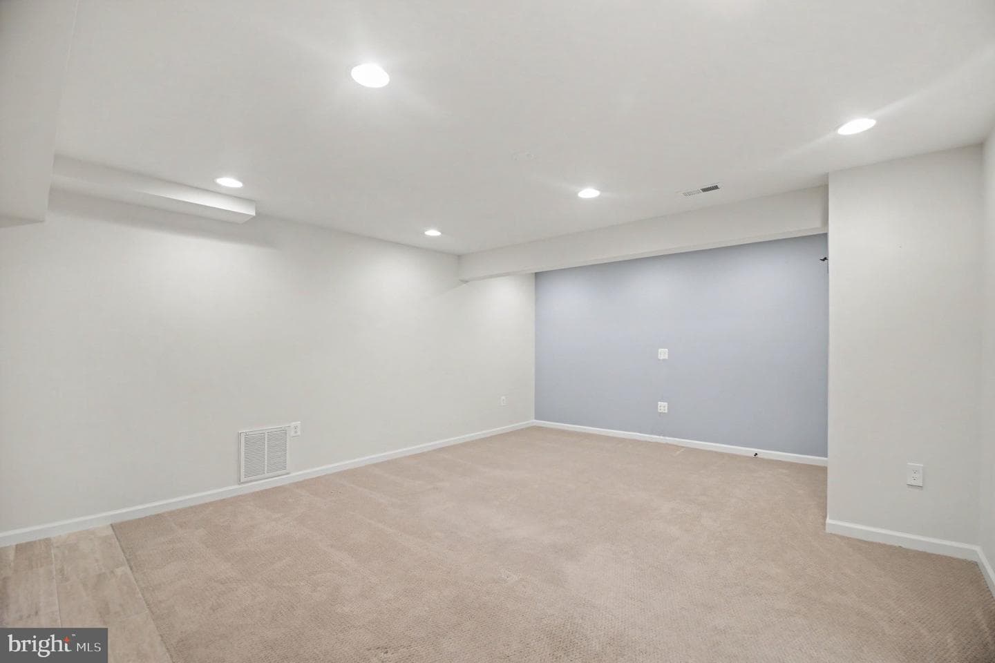 15452 Cagney Court photo 32