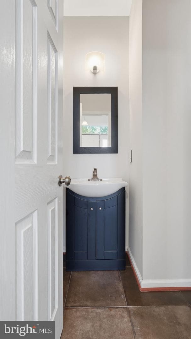 4238 Ashmere Circle photo 4