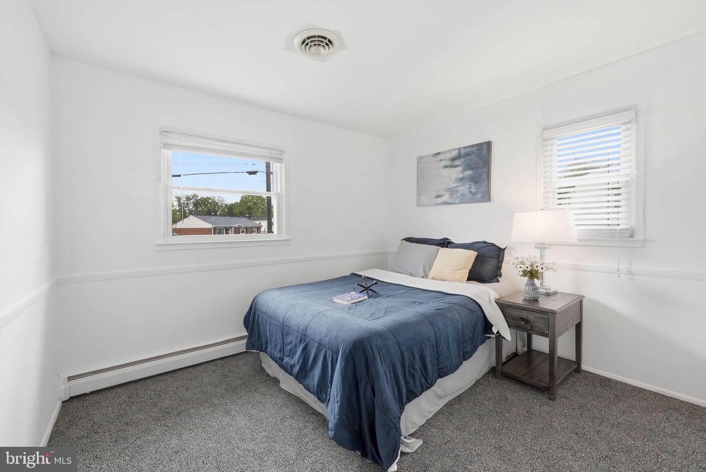 9609 Norfolk Street photo 5