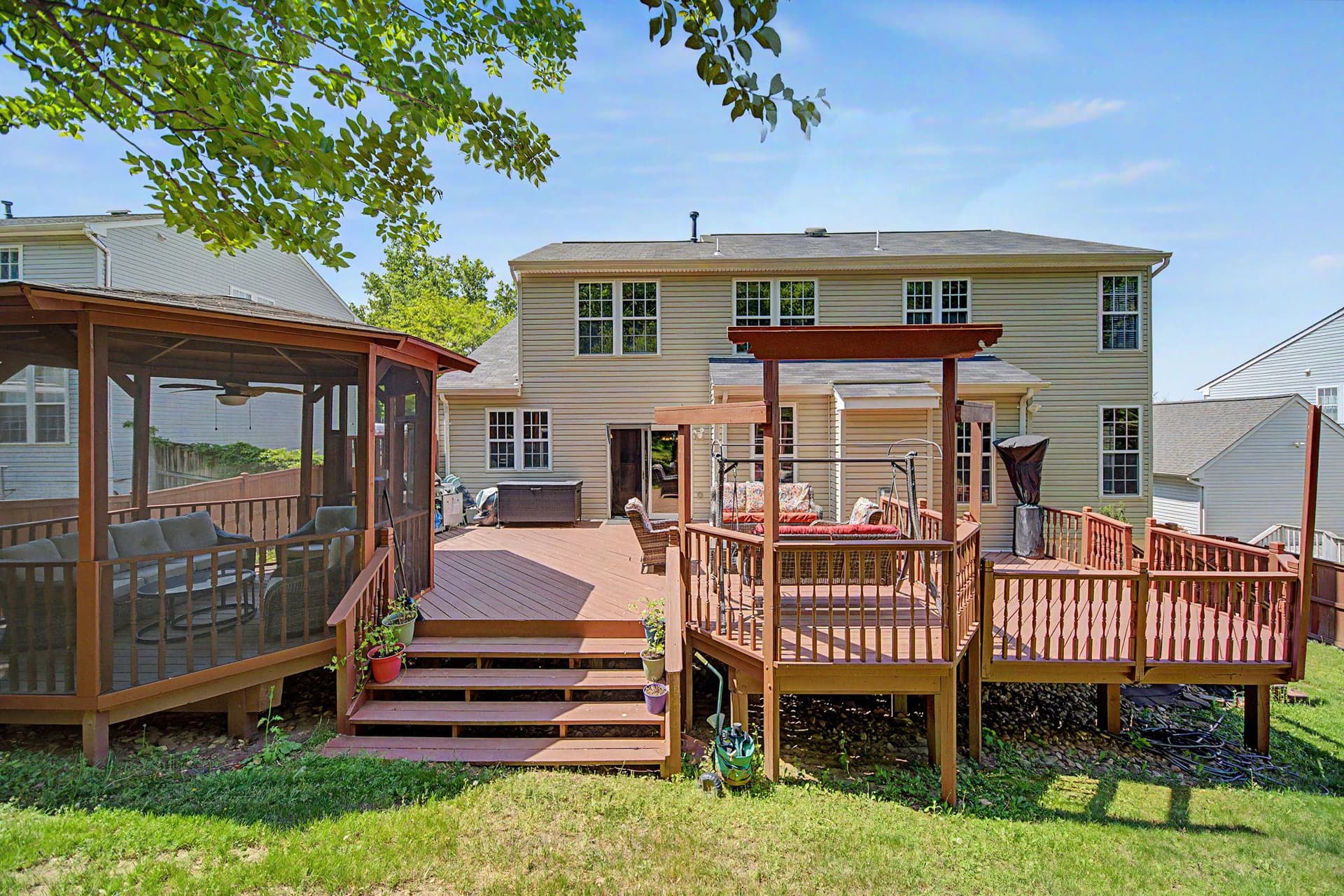 15329 Tina Lane photo 37