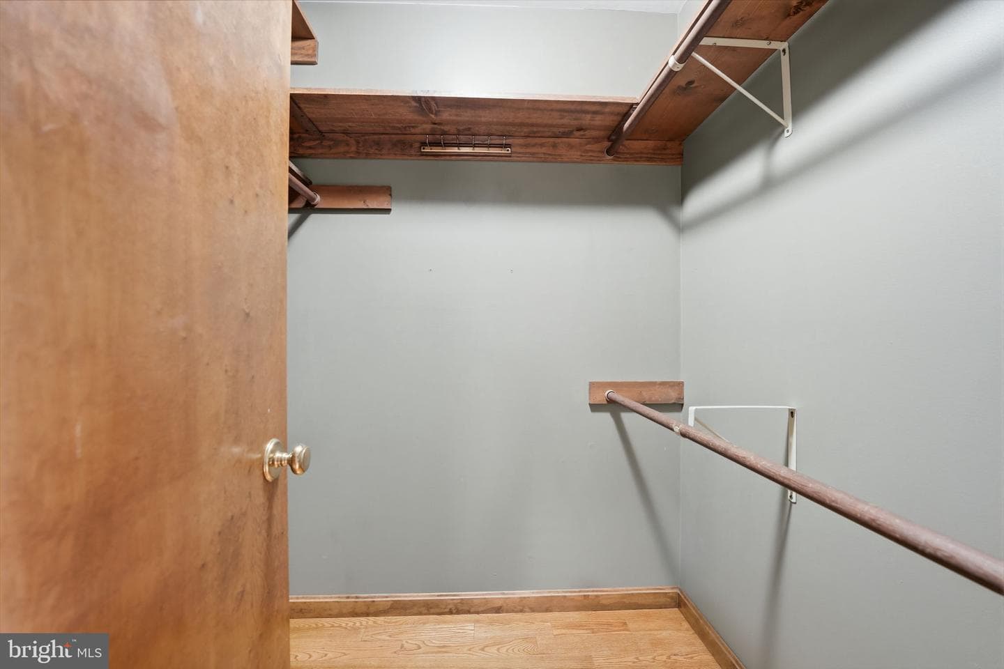 908 Bay Street photo 30